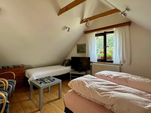 Bedroom - small apartment