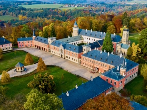 Sychrov chateau